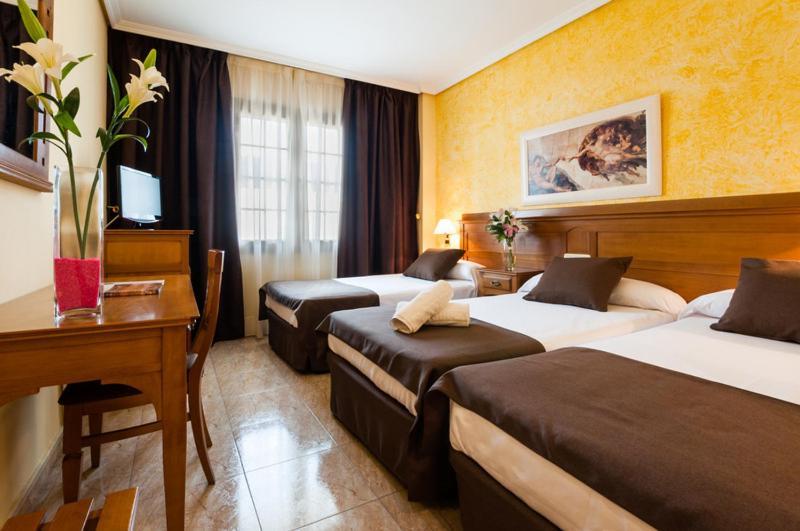 Carlos I Toledo Yuncos Chambre photo